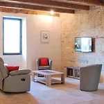 Casa vacanze Le Roucayral , Vue Imprenable Sur St Cirq Lapopie, Deux Climatisées *