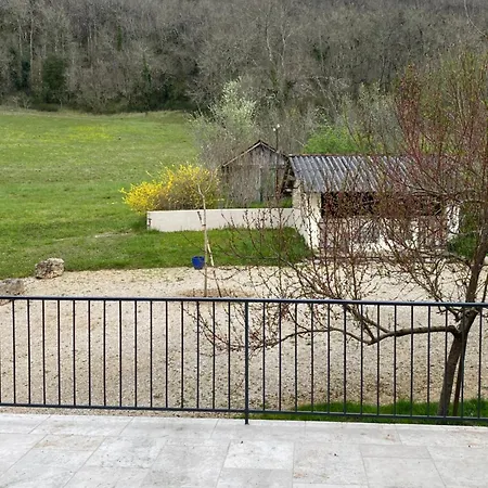 Le Roucayral , Vue Imprenable Sur St Cirq Lapopie, Deux Climatisees בית נופש